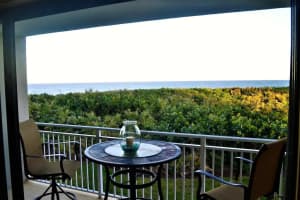 379 NE Tradewind Ln APT 1105, Stuart, FL 34996, Sold 08/30/22