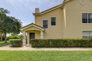 124 SW Peacock Blvd, Port St. Lucie, FL 34986, Sold 05/10/22