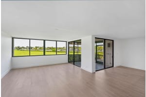 10555 SE Terrapin Pl f102, Tequesta, FL 33469, Sold 05/27/22