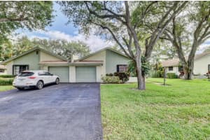 3920 Arelia Dr, Delray Beach, FL 33445, Sold 06/13/22