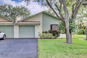 3920 Arelia Dr, Delray Beach, FL 33445, Sold 06/13/22