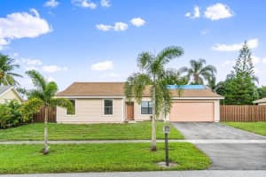 5588 Barnstead Cir, Lake Worth, FL 33463, Sold 05/17/22