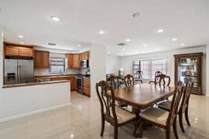 6089 Glentree Ln, Greenacres, FL 33463, Sold 05/13/22