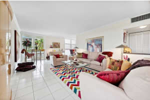2200 S Ocean Blvd APT 408, Delray Beach, FL 33483, Sold 06/01/22