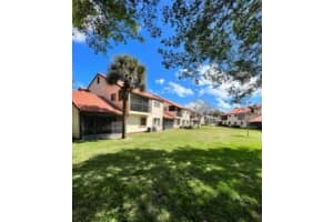 10 Via De Casas Sur APT 205, Boynton Beach, FL 33426, Sold 06/16/22