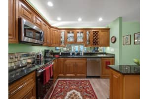 3820 Arelia Dr, Delray Beach, FL 33445, Sold 06/10/22