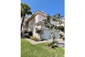 3101 Fairway Dr N, Jupiter, FL 33477, Sold 06/17/22