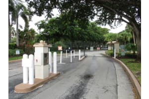 14105 Glenmoor Dr, West Palm Beach, FL 33409, Sold 05/17/22