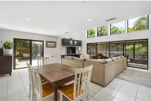 208 SW 28th Ave, Delray Beach, FL 33445, Sold 05/16/22