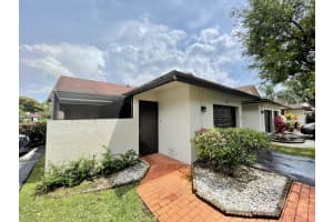 6090 NW 92nd Ave, Tamarac, FL 33321, Sold 06/27/22