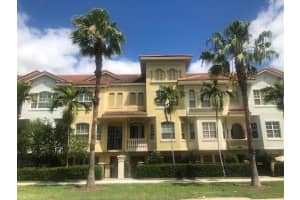 2560 Gardens Pkwy, Palm Beach Gardens, FL 33410, Sold 05/17/22