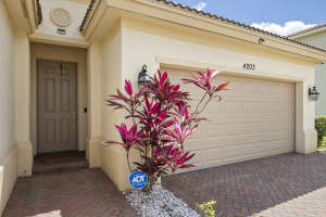 4203 Birkdale Dr, Fort Pierce, FL 34947, Sold 05/18/22