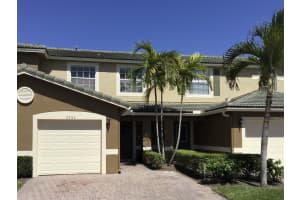 2753 SE Birmingham Dr, Stuart, FL 34994, Sold 06/14/22