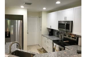 2753 SE Birmingham Dr, Stuart, FL 34994, Sold 06/14/22