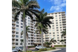 301 N Ocean Blvd APT 207, Pompano Beach, FL 33062, Sold 05/12/22