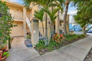 1604 SE Green Acres Cir APT T101, Port St. Lucie, FL 34952, Sold 06/03/22