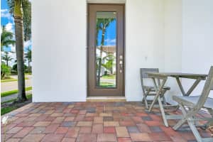 3190 Santa Catalina Pl, Greenacres, FL 33467, Sold 05/17/22