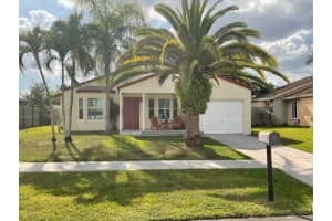 1641 SW 127th Ln, Davie, FL 33325, Sold 05/10/22