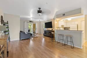 400 Scotia Dr APT 303, Hypoluxo, FL 33462, Sold 05/06/22
