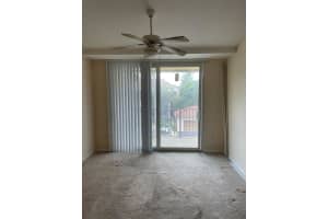 721 Villa Cir, Boynton Beach, FL 33435, Sold 05/20/22