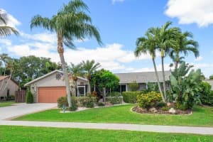 7530 Hazelwood Cir, Lake Worth, FL 33467, Sold 05/06/22