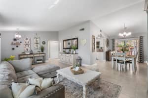 7530 Hazelwood Cir, Lake Worth, FL 33467, Sold 05/06/22