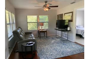 602 Centre Ct SW #202, Vero Beach, FL 32962, Sold 05/10/22