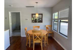 602 Centre Ct SW #202, Vero Beach, FL 32962, Sold 05/10/22