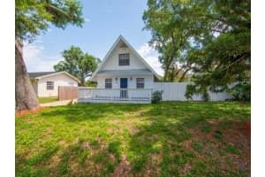 386 13th Ave, Vero Beach, FL 32962, Sold 10/04/22