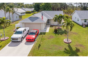 7200 SE Lillian Ct, Stuart, FL 34997, Sold 05/16/22