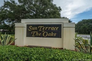 5702 Red Oak Ct, Palm Beach Gardens, FL 33410, Sold 05/12/22