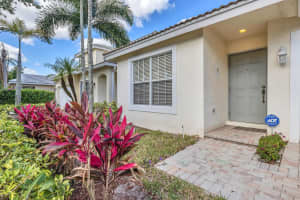 6793 Hendry Dr, Lake Worth, FL 33463, Sold 06/15/22