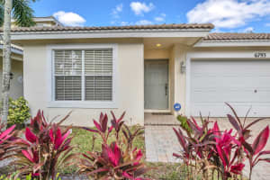 6793 Hendry Dr, Lake Worth, FL 33463, Sold 06/15/22
