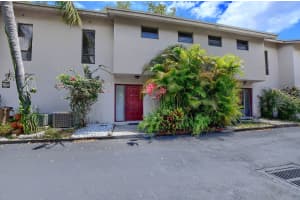 740 SE 1st Way APT 112, Deerfield Beach, FL 33441, Sold 05/27/22