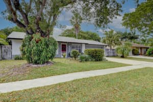 4795 Poseidon Pl, Lake Worth, FL 33463, Sold 05/26/22