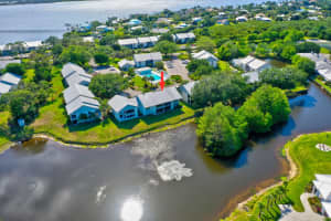 2243 NW 22nd Ave Apt 16-104, Stuart, FL 34994, Sold 05/31/22