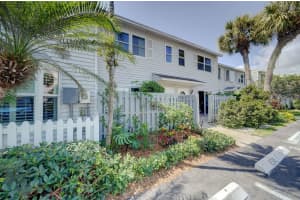 1955 NE 15th Ave, Fort Lauderdale, FL 33305, Sold 05/13/22
