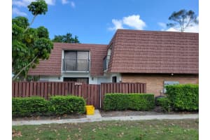 2924 SW Sunset Trace Cir, Palm City, FL 34990, Sold 06/01/22