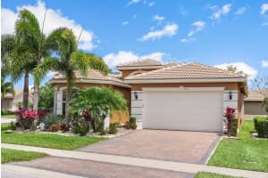 8381 Cloud Peak Dr, Boynton Beach, FL 33473, Sold 06/17/22