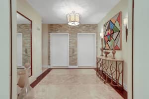 2700 N Ocean Dr, Palm Beach Shores, FL 33404, Sold 05/06/22