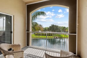 2600 S University Dr APT 322, Davie, FL 33328, Sold 06/23/22