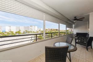 3589 S Ocean Blvd APT 403, South Palm Beach, FL 33480, Sold 05/09/22