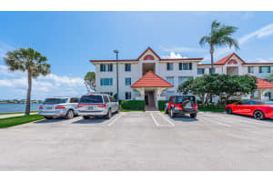 109 Half Moon Cir APT A3, Hypoluxo, FL 33462, Sold 05/20/22