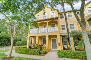 128 W Royal Palm Cir APT 101, Jupiter, FL 33458, Sold 05/31/22