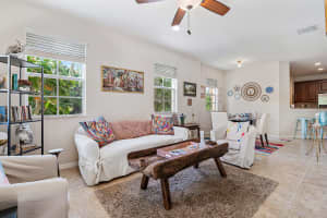 128 W Royal Palm Cir APT 101, Jupiter, FL 33458, Sold 05/31/22