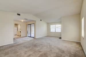 4375 Walden Cir, Lake Worth, FL 33463, Sold 05/20/22