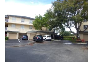2040 Greenview Shores Blvd APT 224, Wellington, FL 33414, Sold 10/28/22