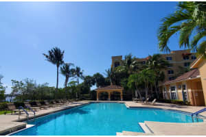 1200 Scotia Dr APT 401, Hypoluxo, FL 33462, Sold 05/31/22