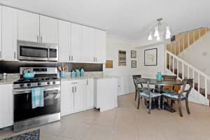 2140 White Pine Cir a, Greenacres, FL 33415, Sold 05/16/22