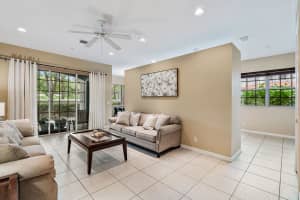 78 Landau St, Boynton Beach, FL 33426, Sold 05/25/22